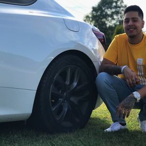 Meet your Posher, Adrian